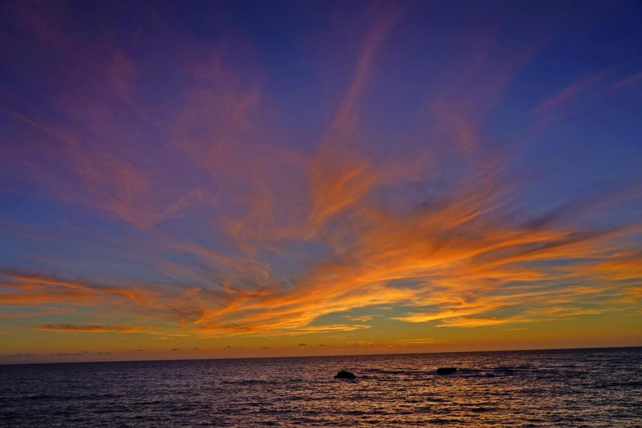 Stefanias Prasoudi Beach Ágios Matthaíos Exterior foto